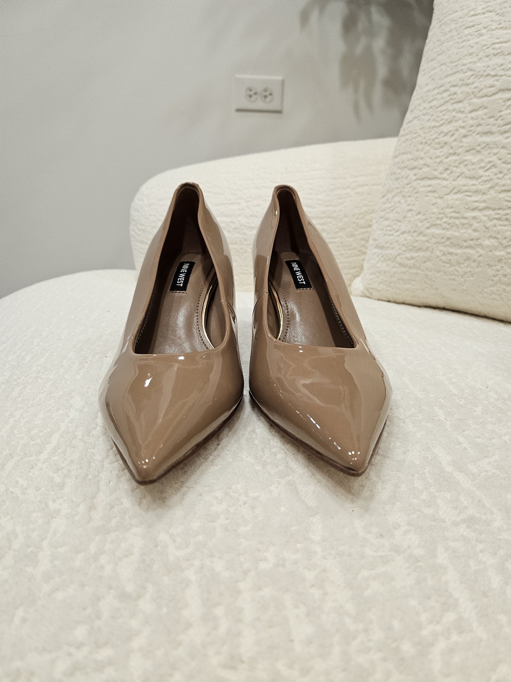 Nine West Women's Nude Patent Pointed-Toe Pumps - Picture 4 of 7